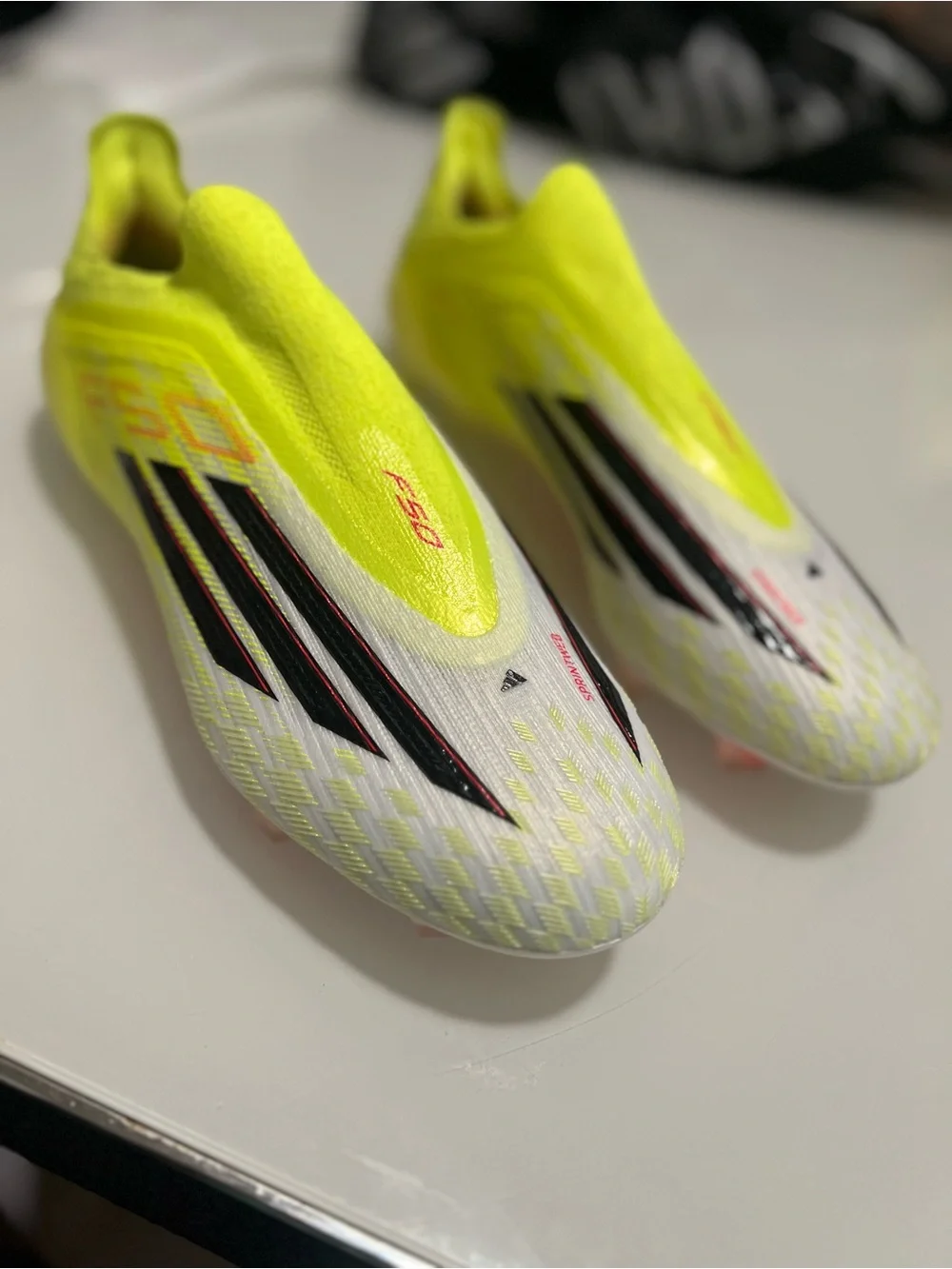 ADIDAS  ELITE F50 FG SZ 10.5 Mens